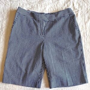 Jones New York Stretch Seersucker Shorts size 8